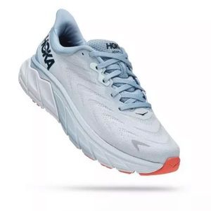 Hoka ARAHI 6 size 7